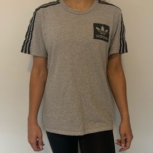 Adidas T-shirt